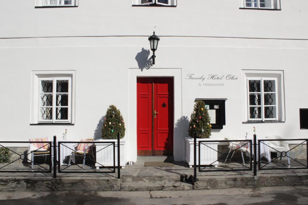 Family Hotel Okoř Exterior foto